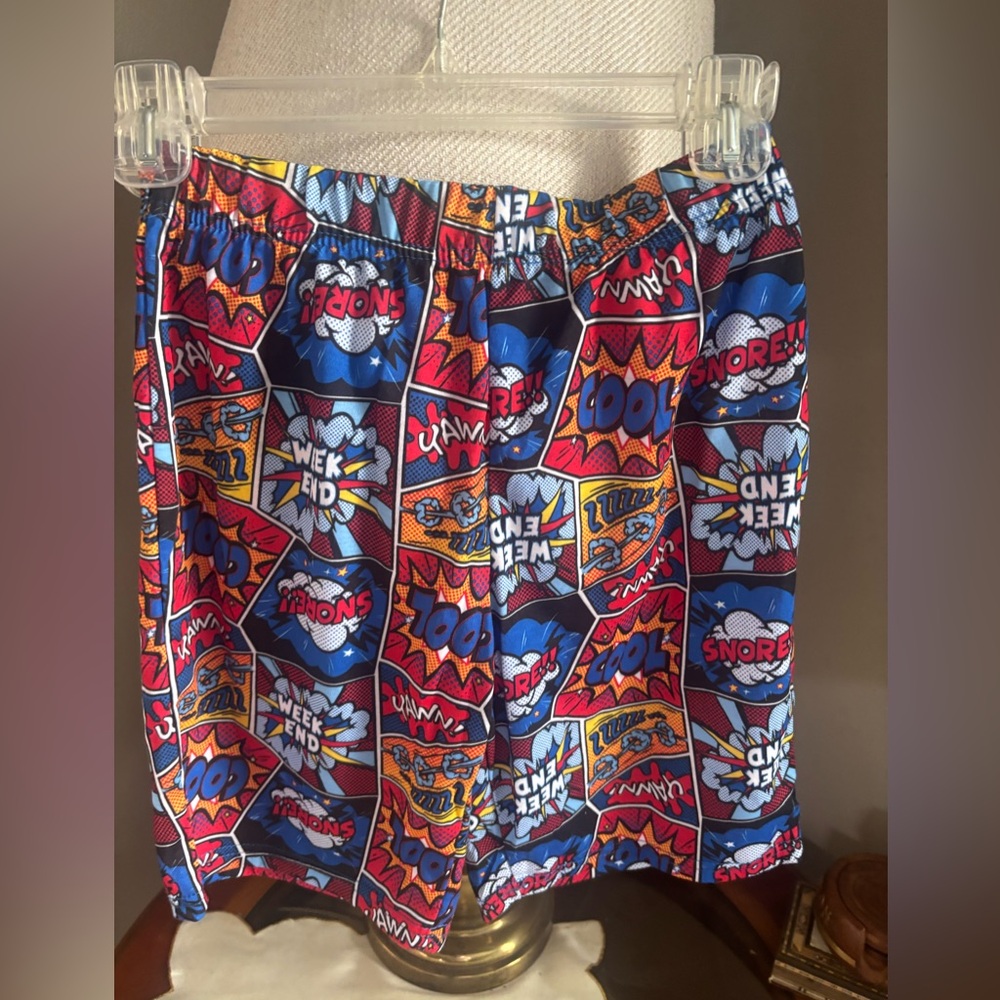 Max and Olivia Colorful Comic Print pajama Shorts size 8-10
U